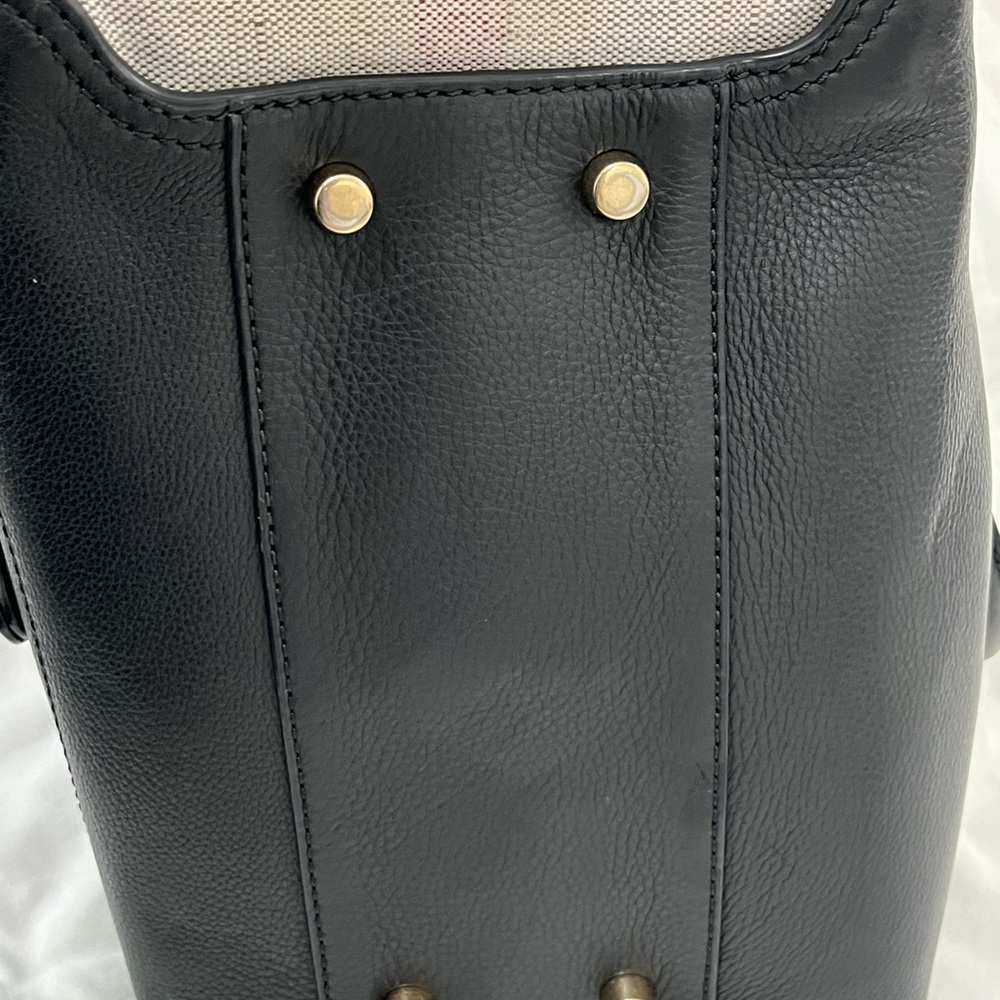 Burberry Handbag - Picture 5 of 9